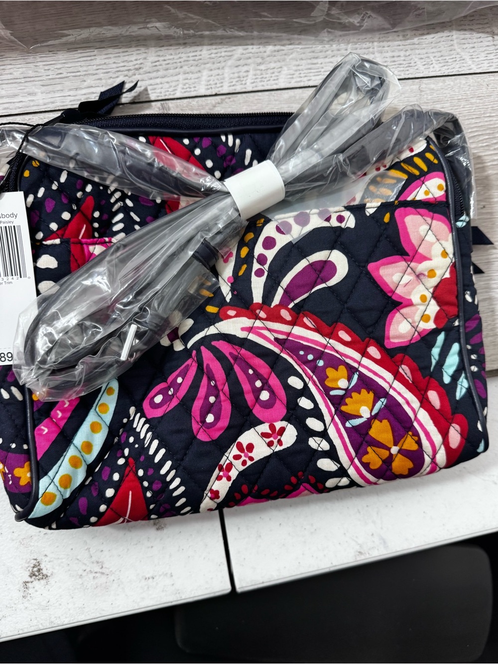 Vera Bradley cross body Purse  "Painted Paisley NEW